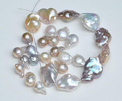 zrunwaypearls01
