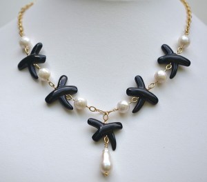 zblackonyxcrisscrosspearls01